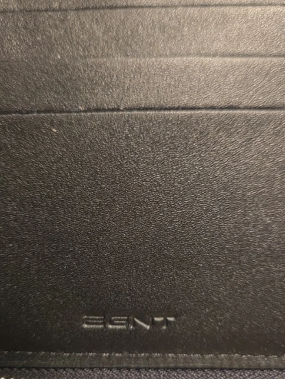 Black Carbon-Texture Money Clip Wallet